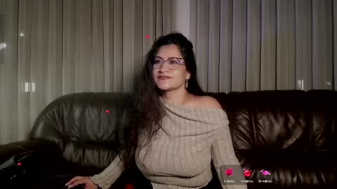 Snapshot of deesseluxure_ chatting on January 23, 6:06 am Andre online show from January 23, 6:06 am