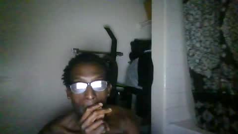 Snapshot of deeva757 chatting on December 21, 10:00 am deeva757 online show from December 21, 10:00 am