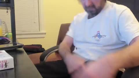 Snapshot of deeznutz343 chatting on December 9, 1:51 am Deez Nutz online show from December 9, 1:51 am