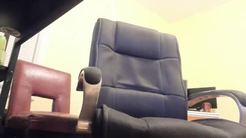 Snapshot of deeznutz343 chatting on December 12, 6:36 am Deez Nutz online show from December 12, 6:36 am