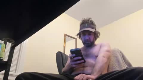 Snapshot of deeznutz343 chatting on December 16, 2:25 am Deez Nutz online show from December 16, 2:25 am