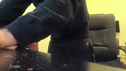 Snapshot of deeznutz343 chatting on February 8, 6:54 am Deez Nutz online show from February 8, 6:54 am