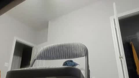 Snapshot of deeznutz343 chatting on March 8, 4:23 am Deez Nutz online show from March 8, 4:23 am