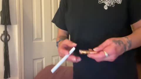 Snapshot of degeneratesaint chatting on November 28, 5:21 am Tori online show from November 28, 5:21 am