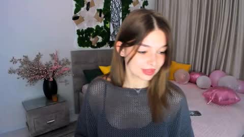 DegreeOfSincerity online show from February 28, 4:32 am