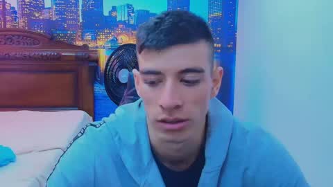 Snapshot of deiby_baby chatting on October 3, 3:31 pm DEIBY online show from October 3, 3:31 pm