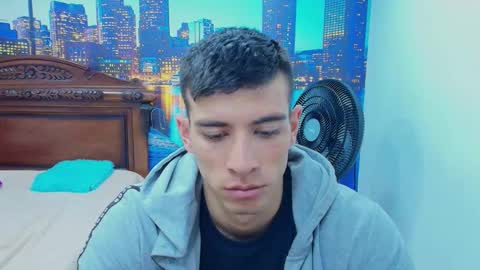 Snapshot of deiby_baby chatting on October 12, 9:25 pm DEIBY online show from October 12, 9:25 pm