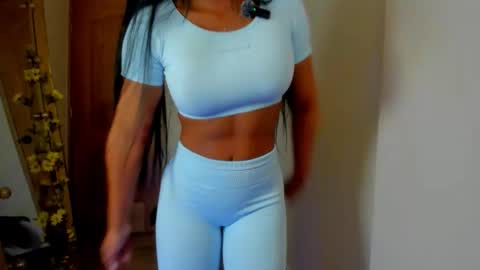 deisymadrid online show from September 9, 8:52 pm