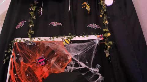 Snapshot of deisyharper chatting on October 31, 6:14 am deisyharper online show from October 31, 6:14 am