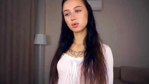 Snapshot of delanakimbral chatting on September 11, 7:52 am Hello everyone Im Tessa Make yourself comfortable. Were going to have fun together online show from September 11, 7:52 am