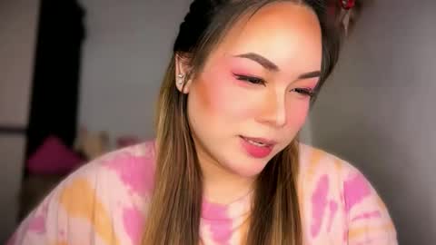 iyalicious online show from February 14, 6:26 pm