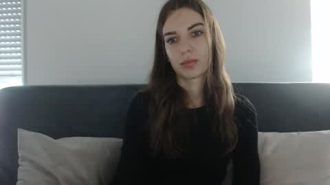 Snapshot of delightaurora chatting on September 16, 5:30 am Aurora online show from September 16, 5:30 am