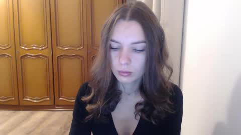 Snapshot of delightaurora chatting on November 21, 6:34 am Aurora online show from November 21, 6:34 am