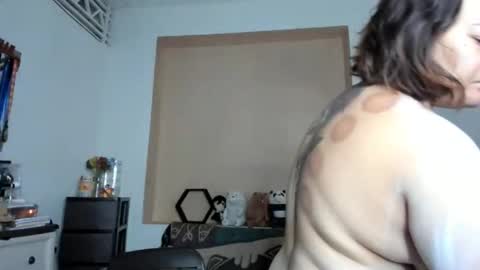 delightfulcurvy online show from March 24, 11:43 pm