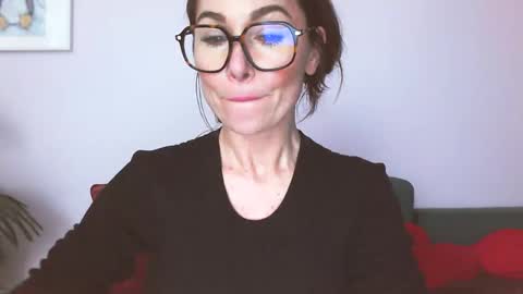 delilah_sweet online show from March 26, 2:11 pm