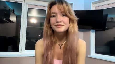 Nami online show from November 11, 12:49 pm