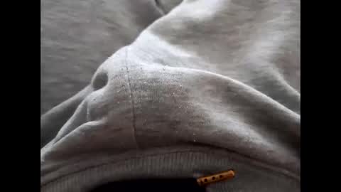 Snapshot of deliv_shopi chatting on November 20, 11:43 am deliv_shopi online show from November 20, 11:43 am