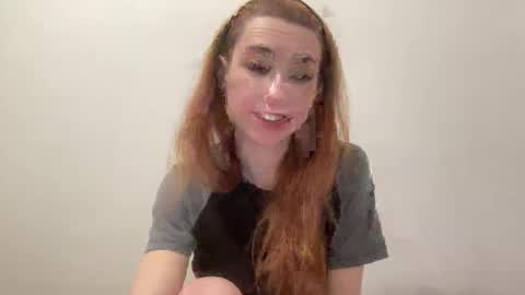 Snapshot of deliverysmile chatting on December 8, 8:25 pm Delivery online show from December 8, 8:25 pm