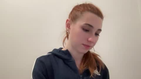 Snapshot of deliverysmile chatting on January 1, 11:29 pm Delivery online show from January 1, 11:29 pm