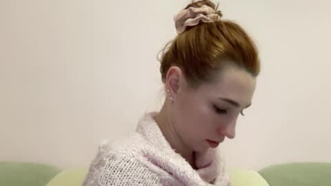 Snapshot of deliverysmile chatting on January 7, 12:55 am Delivery online show from January 7, 12:55 am