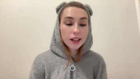 Snapshot of deliverysmile chatting on January 21, 7:06 pm Delivery online show from January 21, 7:06 pm