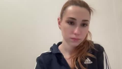 Snapshot of deliverysmile chatting on January 31, 12:06 am Delivery online show from January 31, 12:06 am