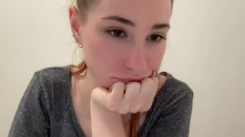 Snapshot of deliverysmile chatting on February 3, 2:58 am Delivery online show from February 3, 2:58 am