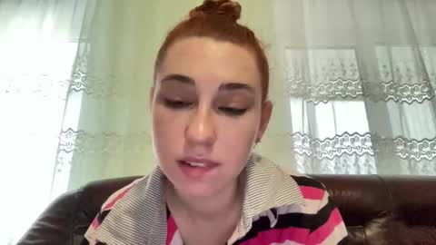 Snapshot of deliverysmile chatting on September 21, 4:25 am Delivery online show from September 21, 4:25 am