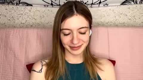 Sia online show from March 8, 12:53 pm