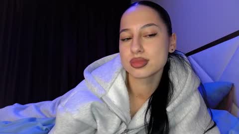 delly_love online show from October 27, 6:56 pm