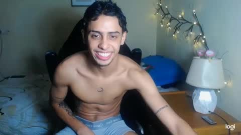 Snapshot of demeter_salviati chatting on January 9, 6:38 am Demeter Salviati online show from January 9, 6:38 am