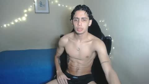 Snapshot of demeter_salviati chatting on February 21, 2:39 am Demeter Salviati online show from February 21, 2:39 am