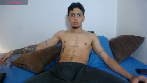 Snapshot of demeter_salviati chatting on October 18, 12:57 am Demeter Salviati online show from October 18, 12:57 am