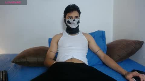 Snapshot of demeter_salviati chatting on October 23, 2:22 am Demeter Salviati online show from October 23, 2:22 am