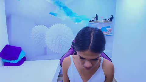 DEMI online show from November 24, 12:38 pm