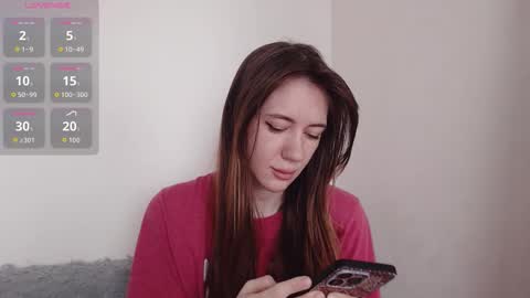 Snapshot of demiamour chatting on November 12, 9:42 am Demi. not your babybabebb and other shit online show from November 12, 9:42 am