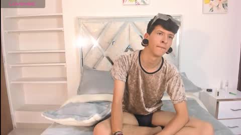 Demian and Salvatore online show from September 24, 6:55 pm