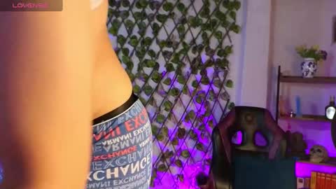 Snapshot of demimoore222 chatting on March 8, 10:34 pm DEMI online show from March 8, 10:34 pm