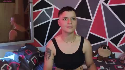 Snapshot of demimoore222 chatting on September 19, 9:26 pm DEMI online show from September 19, 9:26 pm