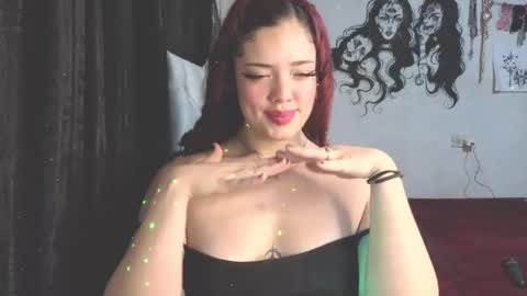 Snapshot of demonrosee chatting on November 3, 7:31 am demonrosee online show from November 3, 7:31 am