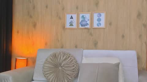 Snapshot of demyrose chatting on September 9, 2:44 am DEMY online show from September 9, 2:44 am