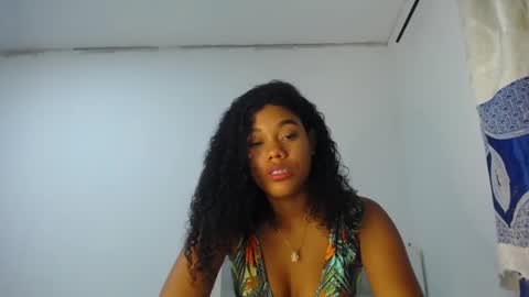 Snapshot of dena_k_ chatting on February 11, 10:59 am Dena k s online show from February 11, 10:59 am