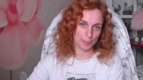 Snapshot of denhiey_here chatting on November 11, 7:58 pm denhiey online show from November 11, 7:58 pm