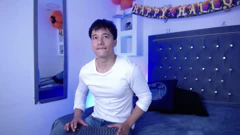 Snapshot of denizer_healer chatting on October 29, 1:02 pm DENIZER online show from October 29, 1:02 pm