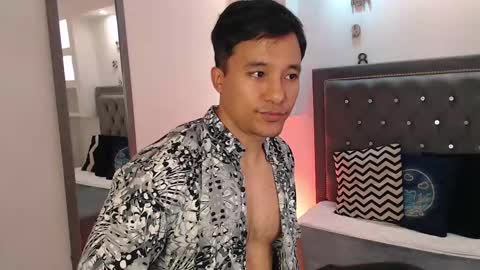 Snapshot of denizer_healer chatting on November 24, 1:00 pm DENIZER online show from November 24, 1:00 pm