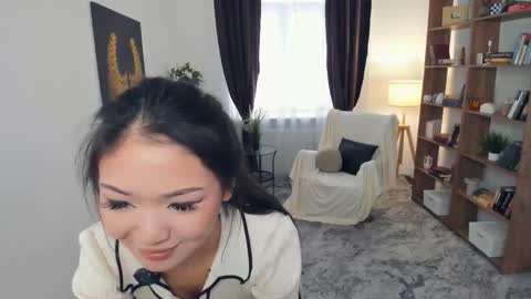 Snapshot of denlys chatting on November 10, 7:51 am Mikky online show from November 10, 7:51 am