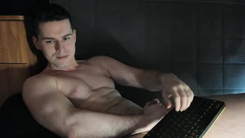 Snapshot of dennis_night chatting on January 21, 12:15 am Den online show from January 21, 12:15 am