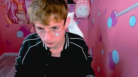 Dennis online show from November 27, 4:09 pm