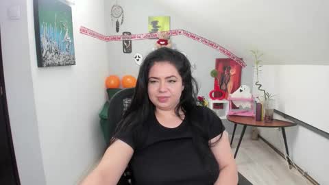 dennyssecharm online show from October 27, 6:23 pm