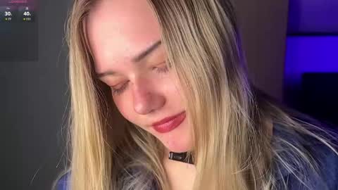 Luna online show from April 19, 5:23 pm